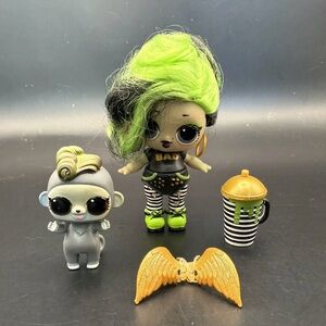 MGA LOL Surprise Doll HairGoals Bhaddie Outfit Mug Rocker Punk Bhaddie Monkey
